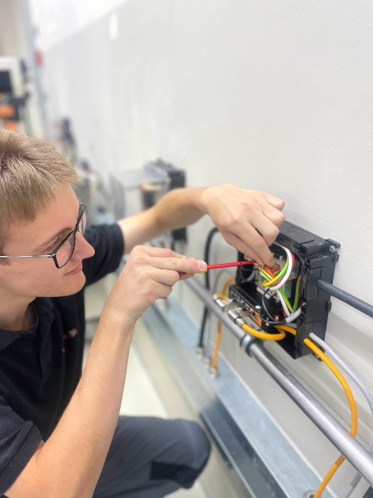 1736392332537316.jpg 圖片3.jpg