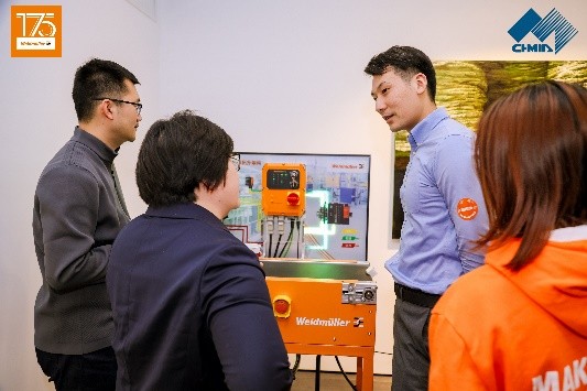 1765972589423776.jpg 5.jpg